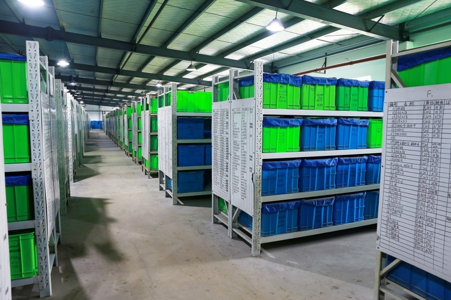 Jiangsu Kunyuan Rubber & Plastic Technology Co.,Ltd linha de produção do fabricante